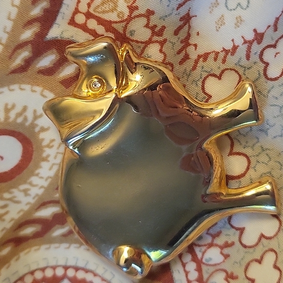 Vintage Gold Pig Pin with Swarovski Crystal Eye - Picture 1 of 5